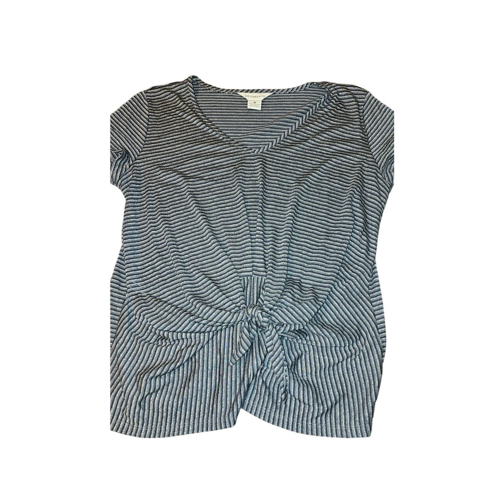 Liz Claiborne Blue striped casual size medium shirt